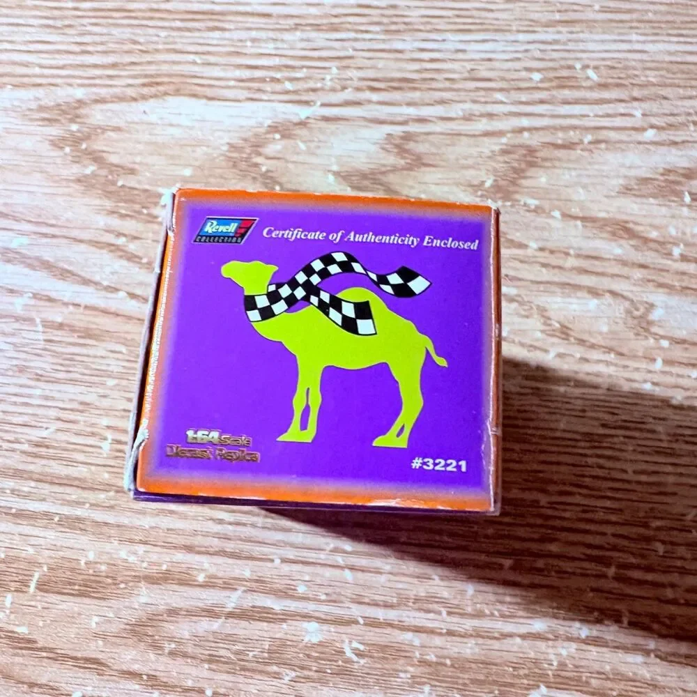 Revell NASCAR 1997 Camel Ford Thunderbird # 23 Jimmy Spencer 1:43 Never Opened